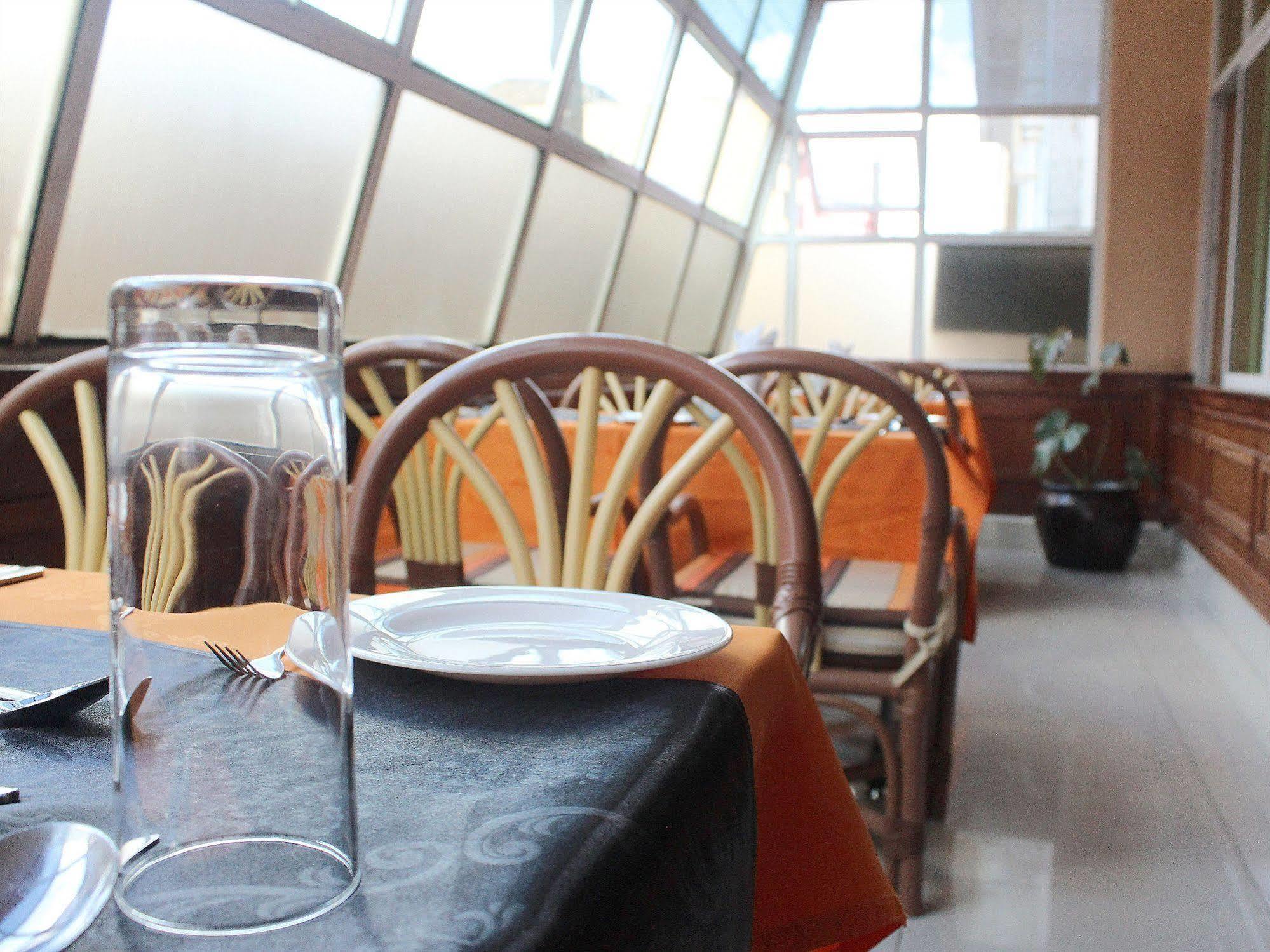 Sunrise B&B Nairobi Ngoại thất bức ảnh